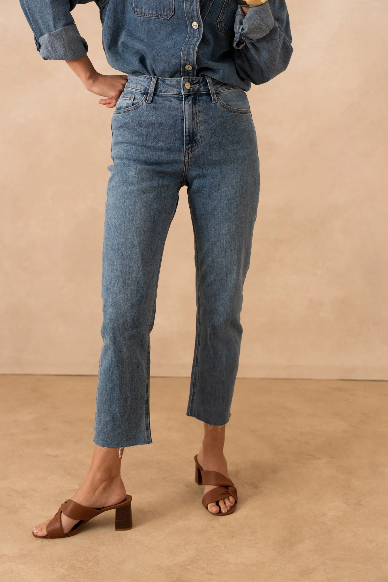 Jean Maryline - Denim Stone 4 Jean Maryline - Denim Stone – Image 2