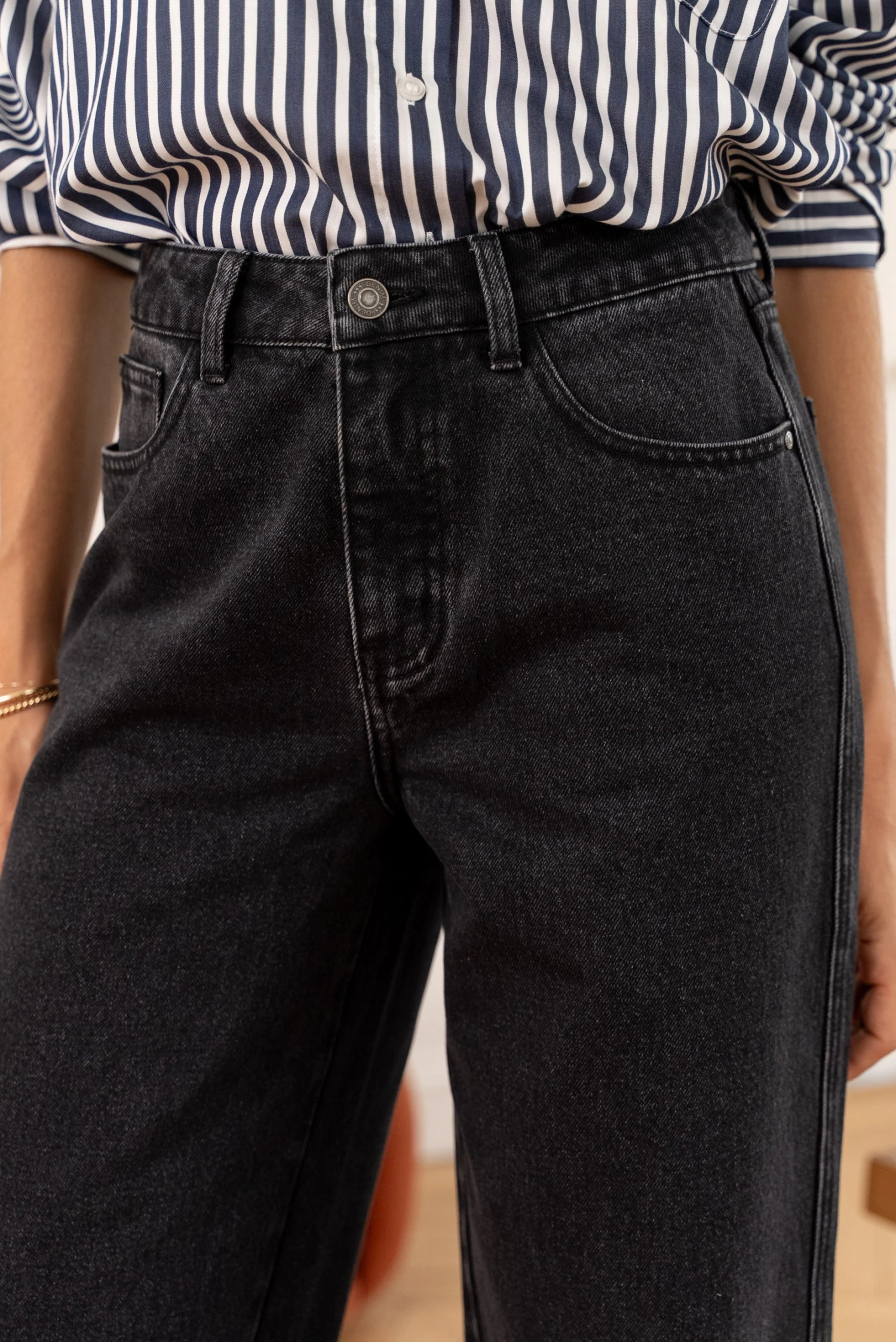 Jean Colombe - Denim Gris Moyen 5 Jean Colombe - Denim Gris Moyen – Image 3